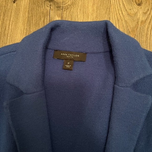 Chic Blue Button-Up Sweater Coat - Picture 3 of 8